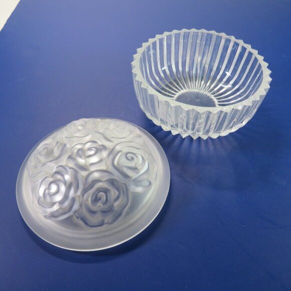 Rose floral lead crystal glass dish with lid Bohemia Vanity Dish - Picture 6 of 16